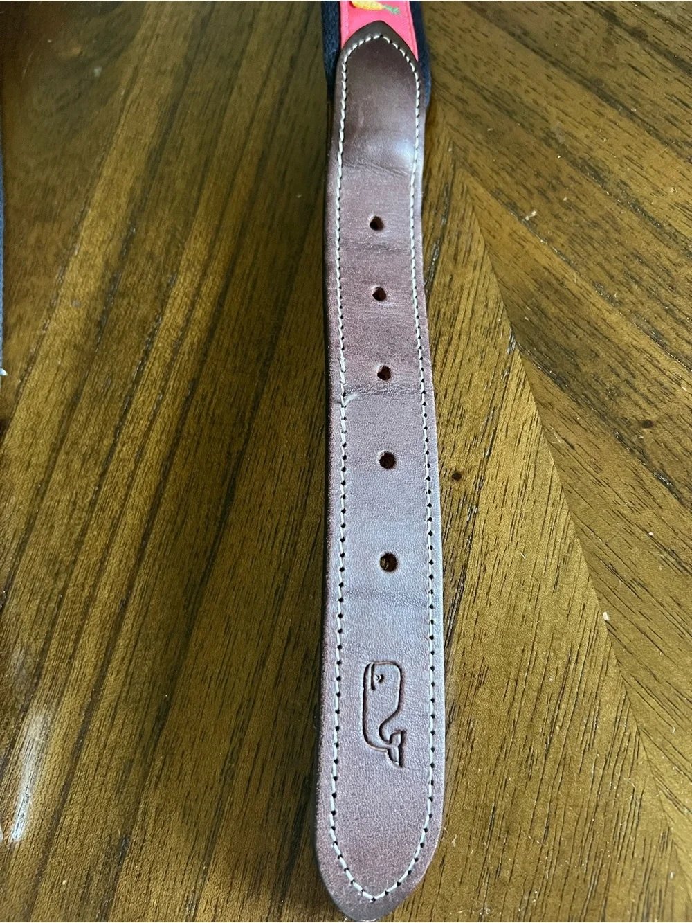 Vineyard Vines Men’s Size 34 Canvas Club Belt Pink Pineapple Coconut Navy Blue